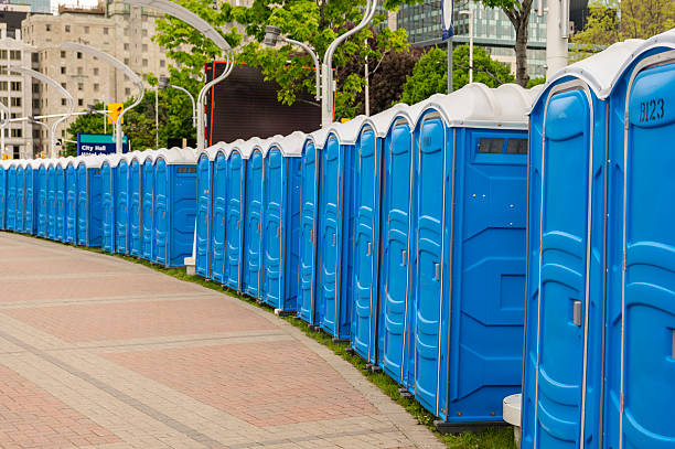 Best VIP or Luxury Restroom Trailers  in Burnsville, NC